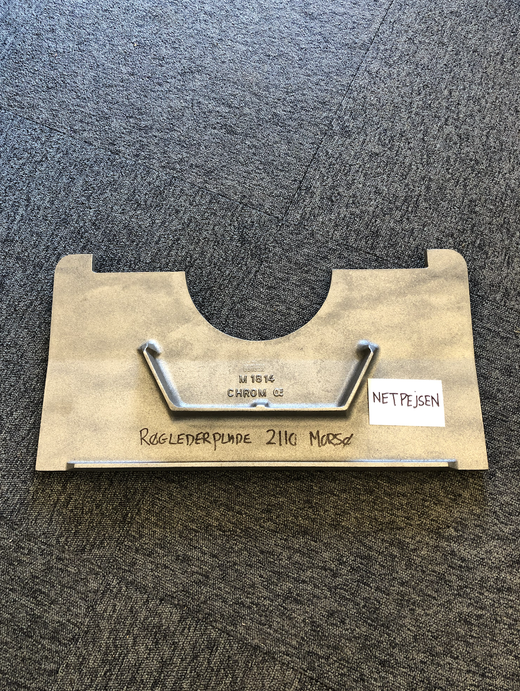 En røgvenderplade som passer til Morsø 2110 brændeovn