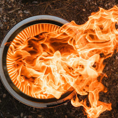 Solo Stove Bonfire 2.0 + Ständer, Farbe Gunmetal